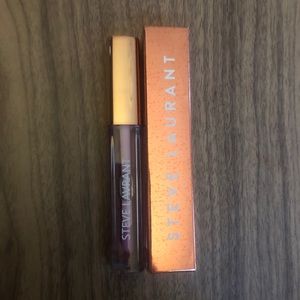 Steve Laurant Lip Oil in Orchid